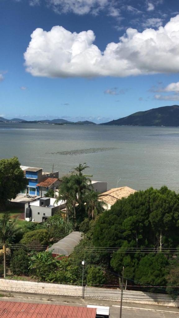 Apartamento Na Palhoca, Com Vista Para O Mar, Proximo A Mercados, Padarias E Farmacias. Exteriör bild