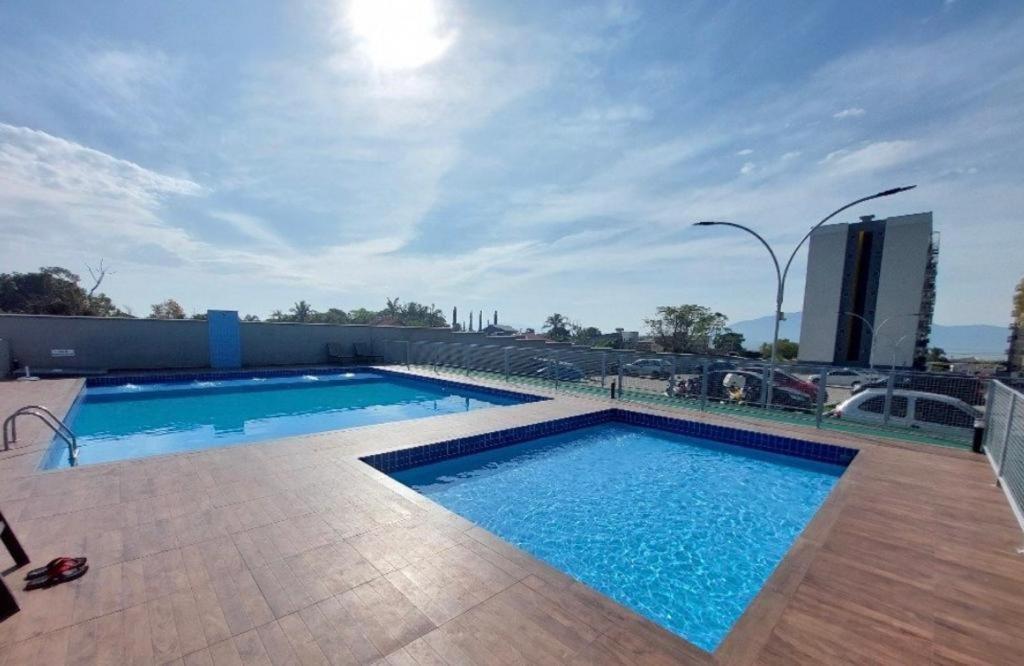 Apartamento Na Palhoca, Com Vista Para O Mar, Proximo A Mercados, Padarias E Farmacias. Exteriör bild